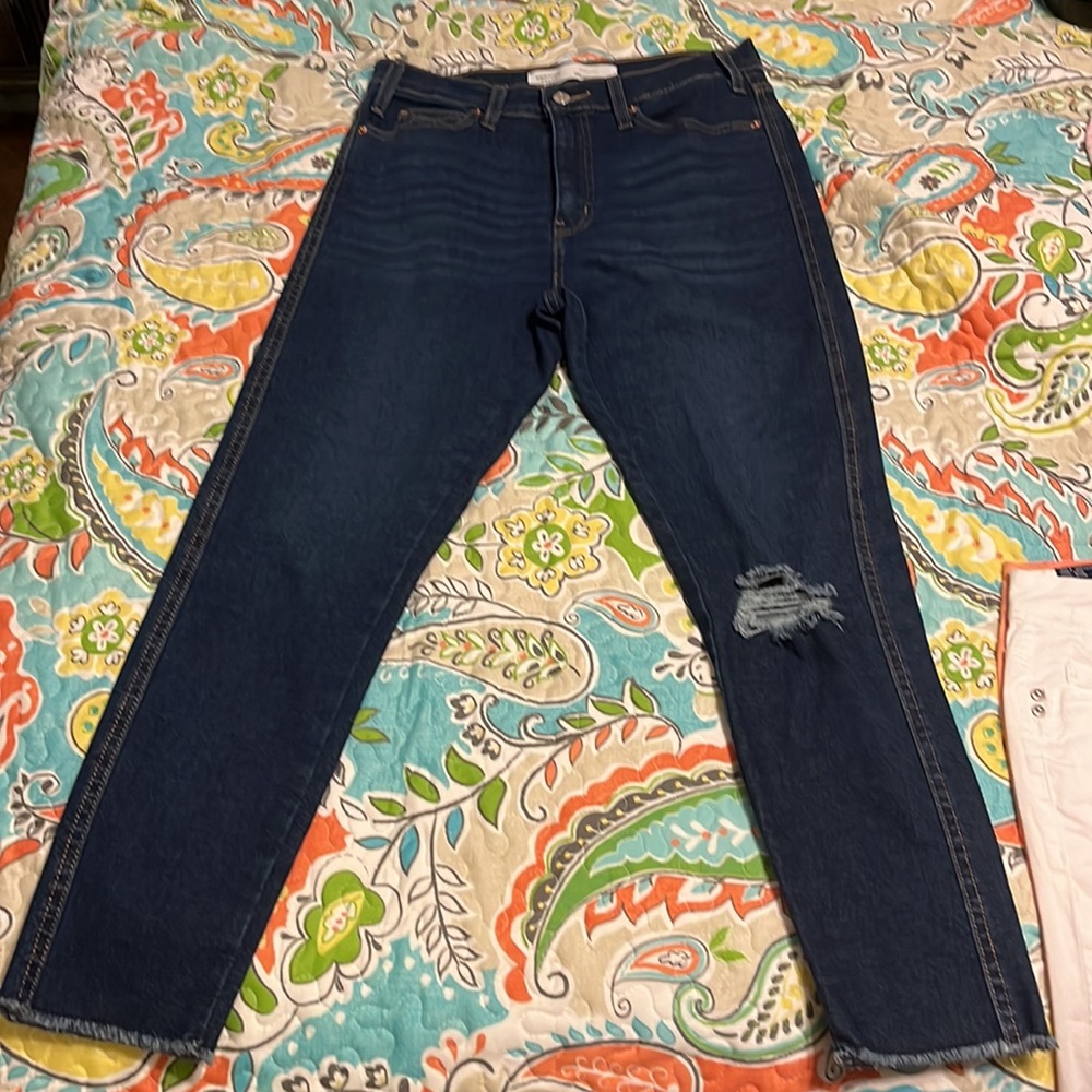 Levi’s distressed ragged hem high rise skinny jeans size 6 - Picture 3 of 6